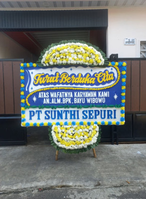 Papan Bunga Duka di Hiliduho