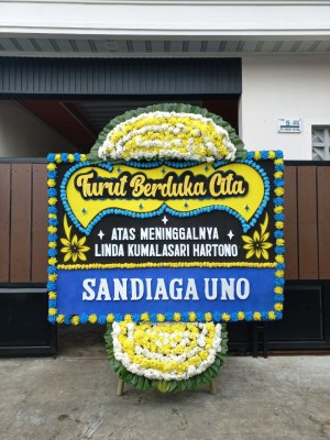 Papan Bunga Duka di Hiliduho