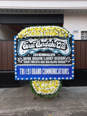 Papan Bunga Duka di Hiliduho